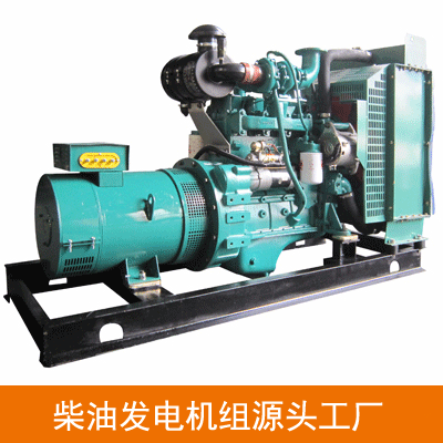 40kw濰柴裕興柴油發(fā)電機組-濰柴裕興4缸柴油機ZH4105ZD柴油發(fā)電機組,缸徑/行程：105/125mm,柴油發(fā)電機組水冷發(fā)動(dòng)機功率50KW,柴油發(fā)電機組配套馬拉松斯坦福發(fā)電機。